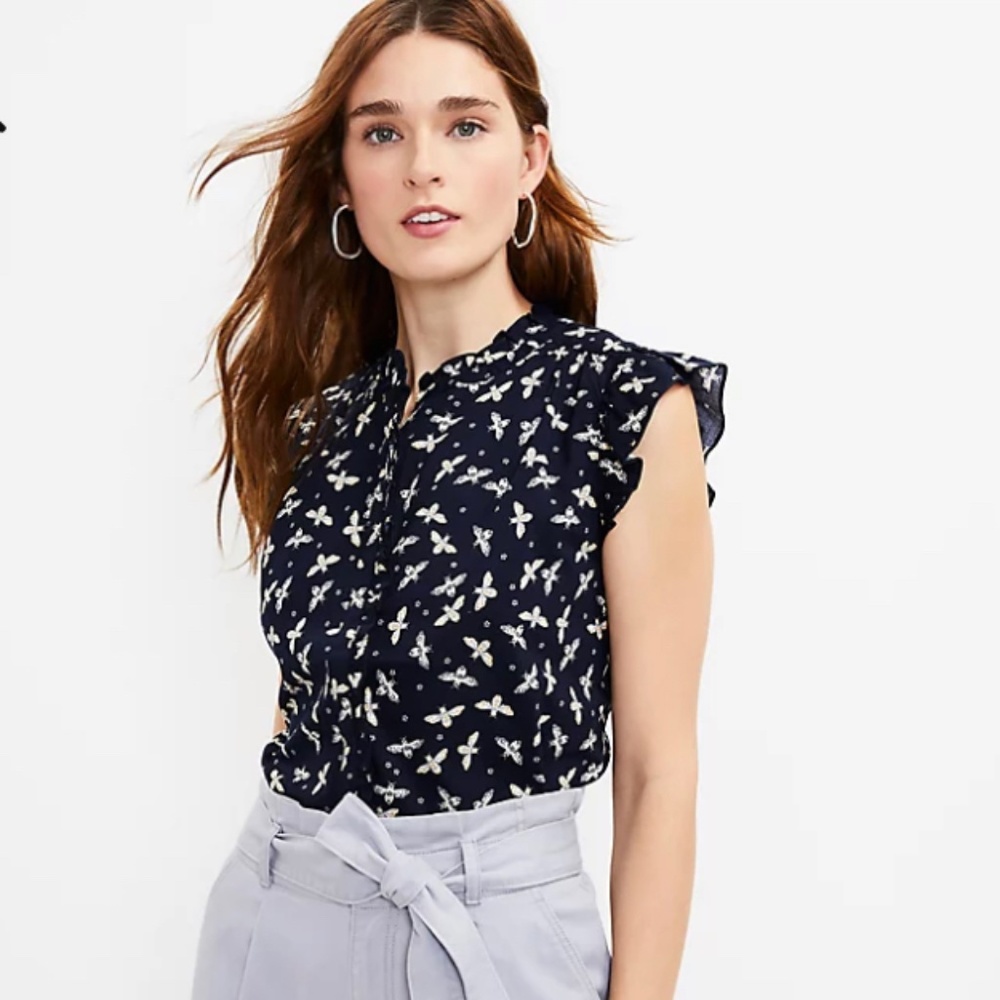 LOFT Bee Ruffle Top
